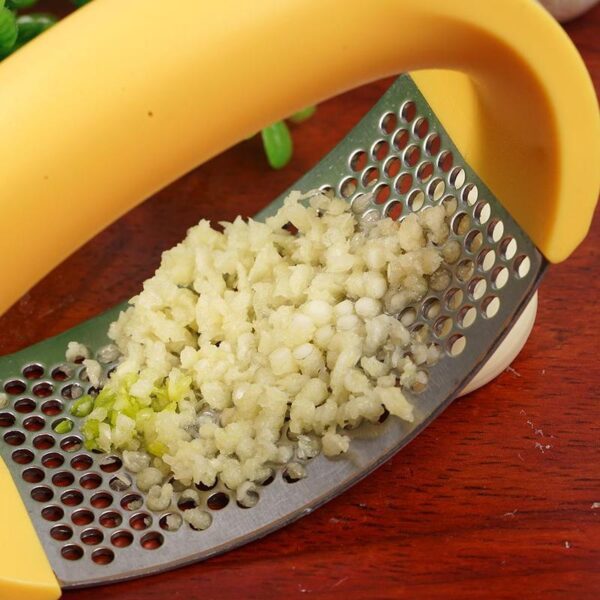 Stainless Steel Garlic Masher Garlic Press Household Manual Curve Fruit Vegetable Tools Kitchen Gadgets - Image 7